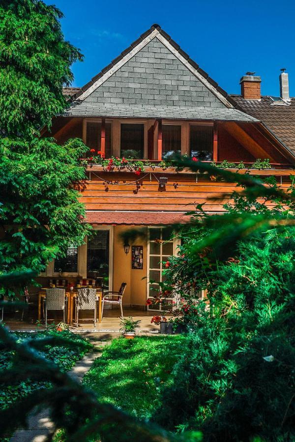 Anna Vendeghaz Eger Apartman Kültér fotó